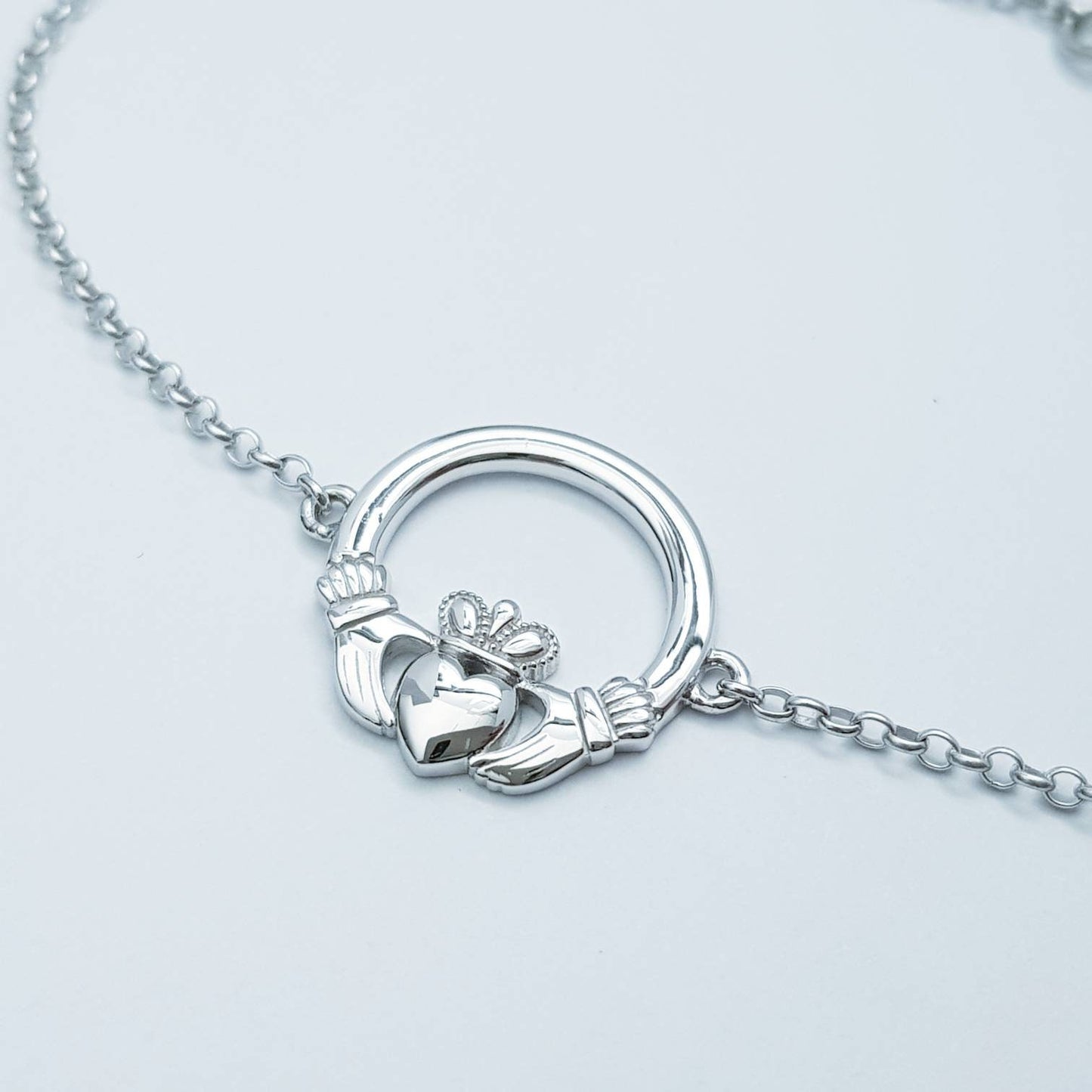 Irish bracelet, dainty claddagh bracelet, silver claddagh, Irish gift