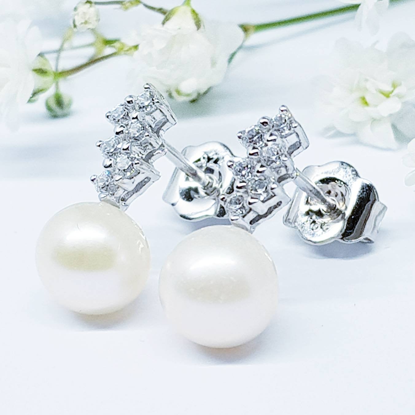 Cultured Pearl Earrings, Natural Pearls, White Pearl Earrings, June Birthstone, June Earrings, Bridal Pearl Earrings, Silver Pearl Earrings