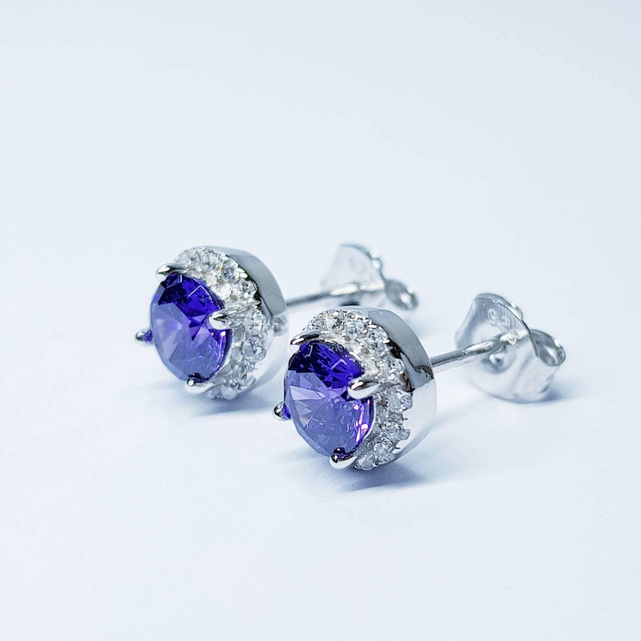 Small Amethyst earrings, stud earrings, birthstone earrings, february earrings, earrings for women, classic stud earrings
