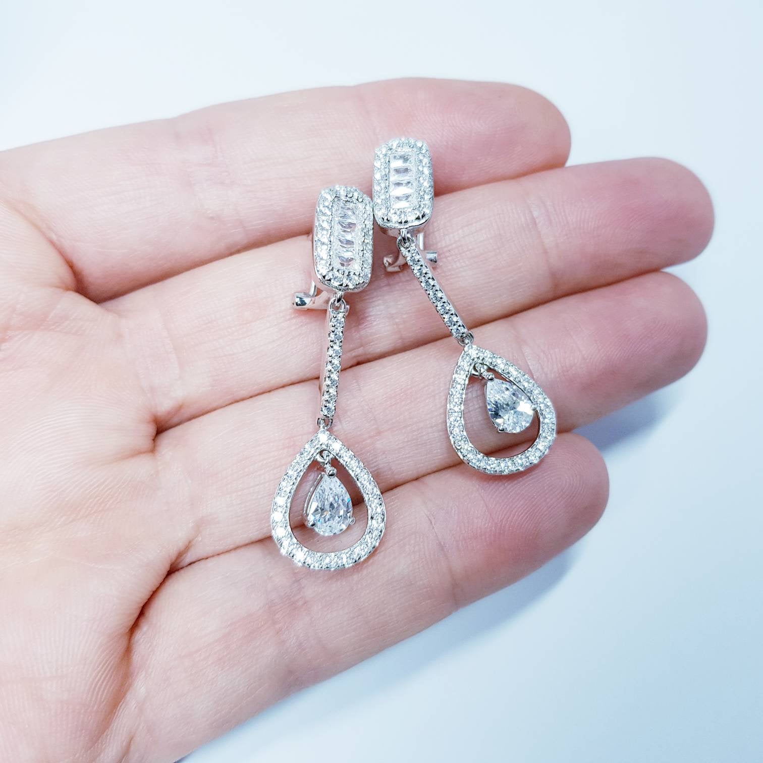 Art Deco Earrings / Bridal Earrings / Great Gatsby Jewelry / wedding Earrings / drop and dangle Earrings / vintage earrings