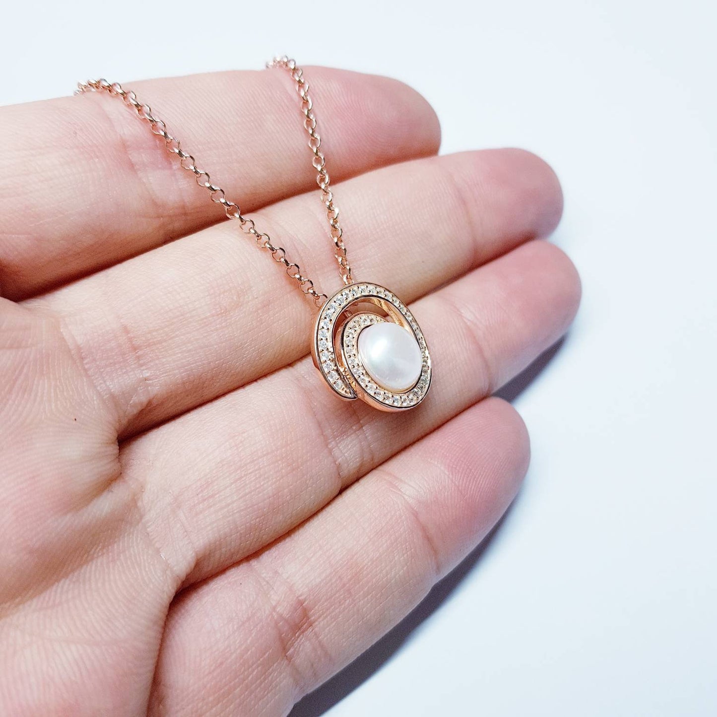 Rose gold pearl Pendant, Sterling silver pearl Pendant, Classic Jewelry, Real Pearl necklace, Elegant Pendant