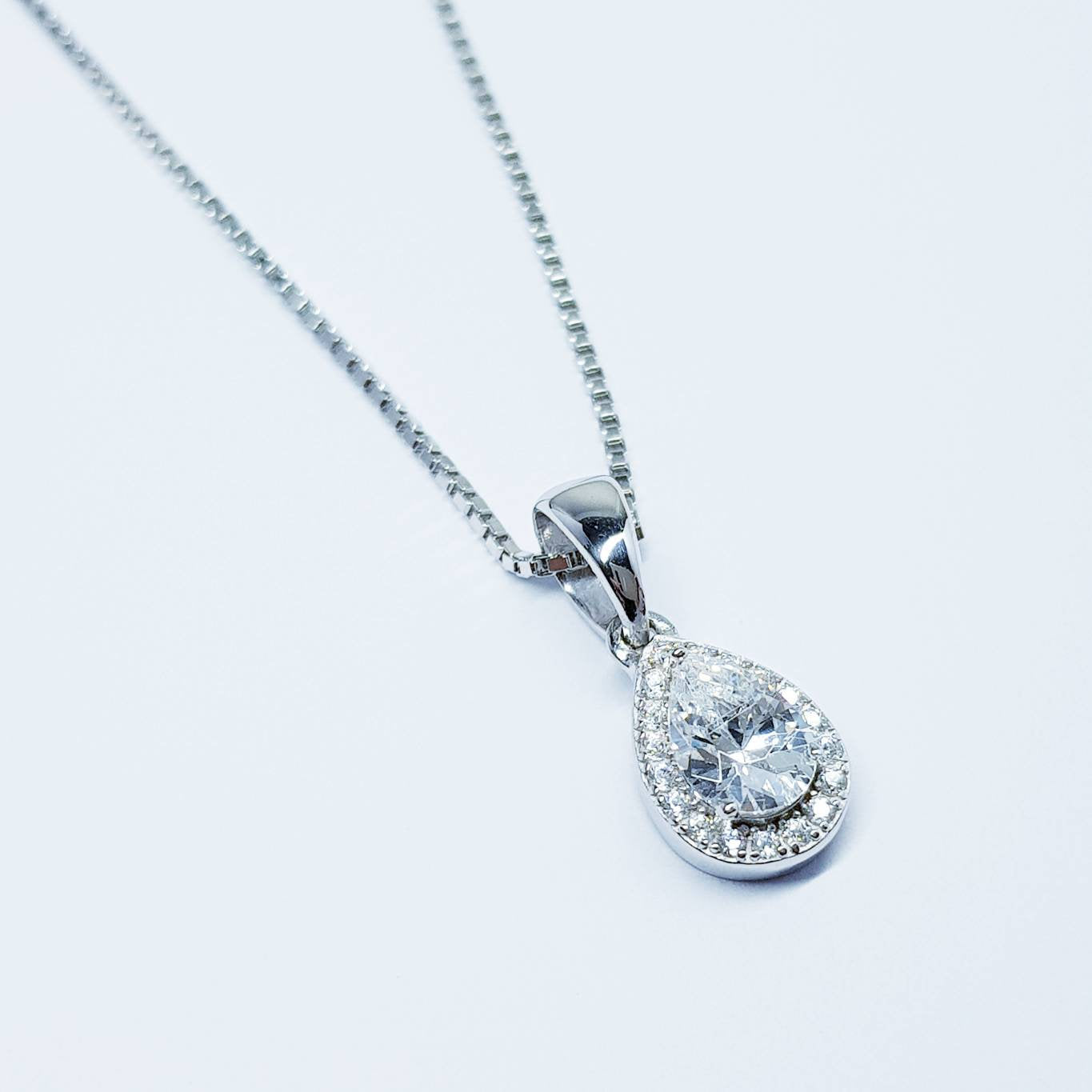 Dainty sterling silver necklace, small white diamond simulant pendant, Vintage necklace, delicate pendant