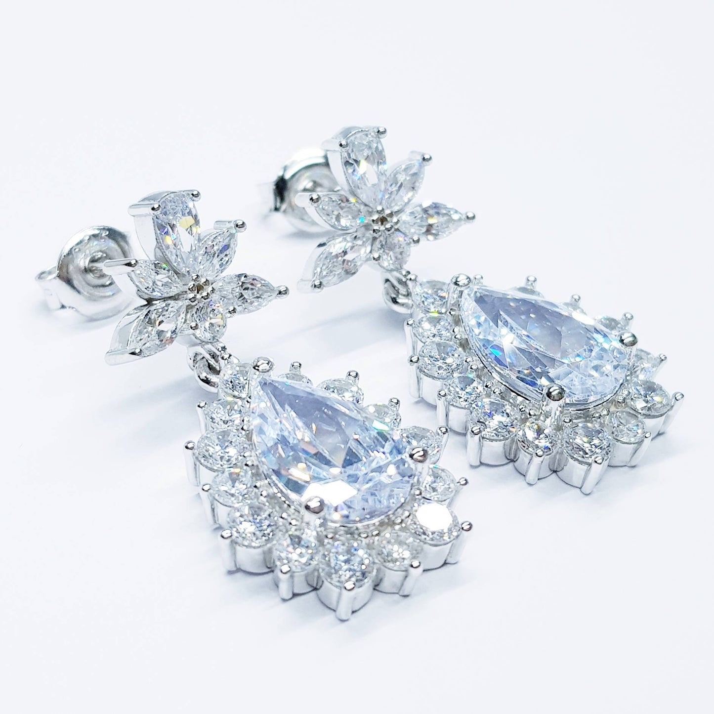 Bridal Diamond Earrings, chandelier Earrings, long teardrop Earrings, marquis and pear shaped stones