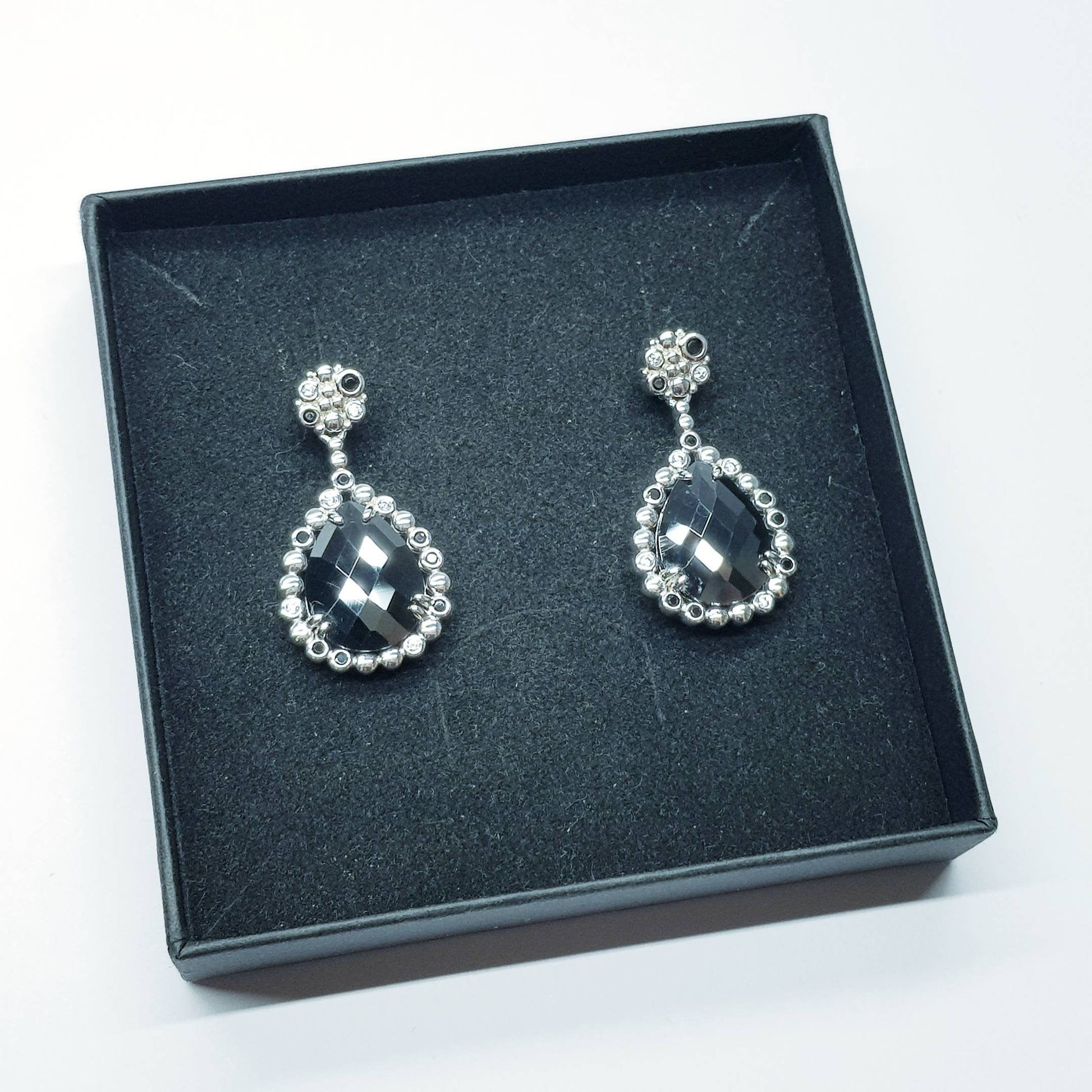 Bridal Diamond Earrings, chandelier Earrings, long teardrop Earrings, marquis and pear shaped stones