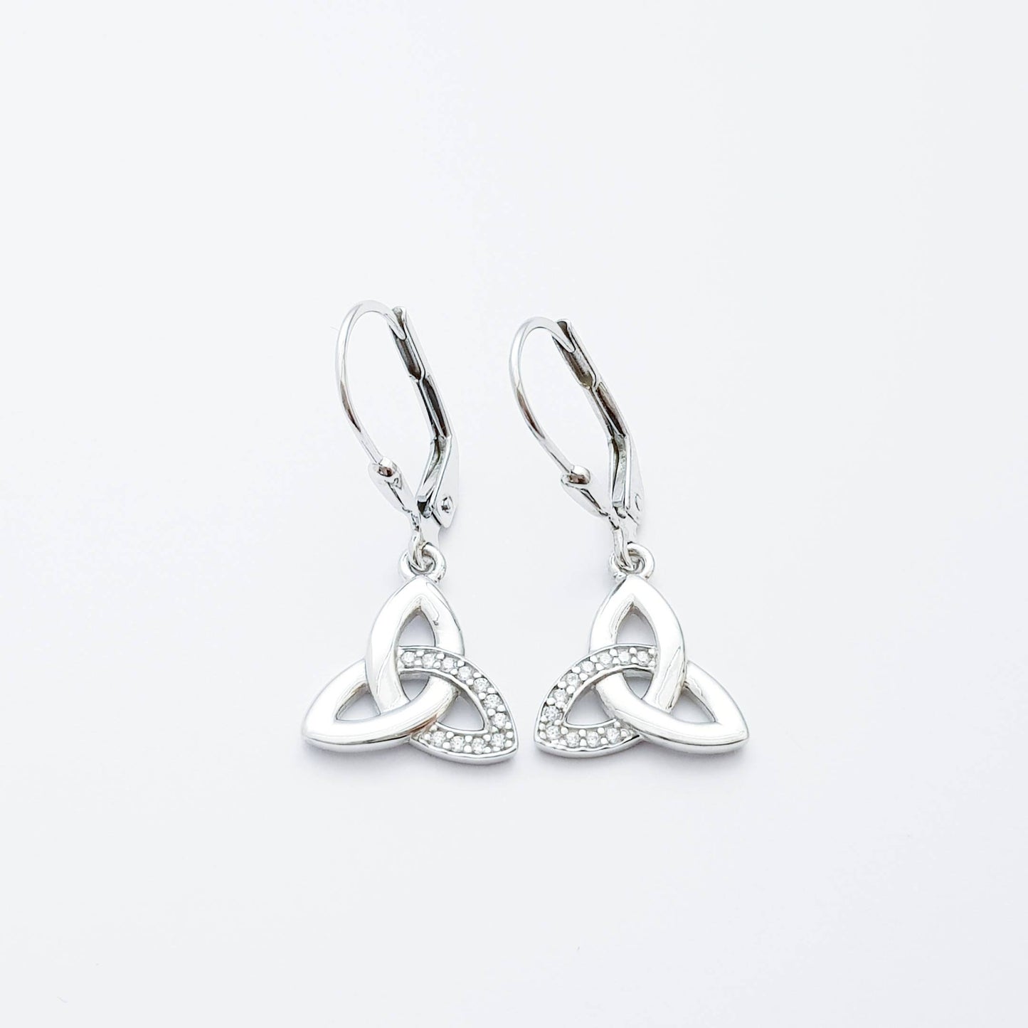 Drop and dangle Celtic knot Earrings, Celtic lever back, silver trinity knot earrings