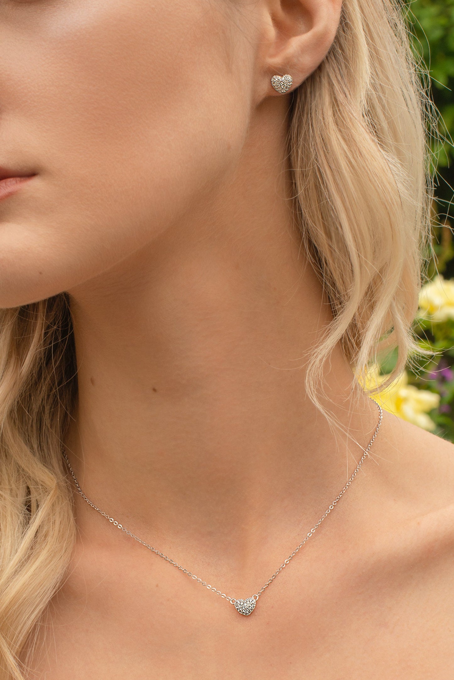 Cute heart necklace, yellow gold plated love pendant