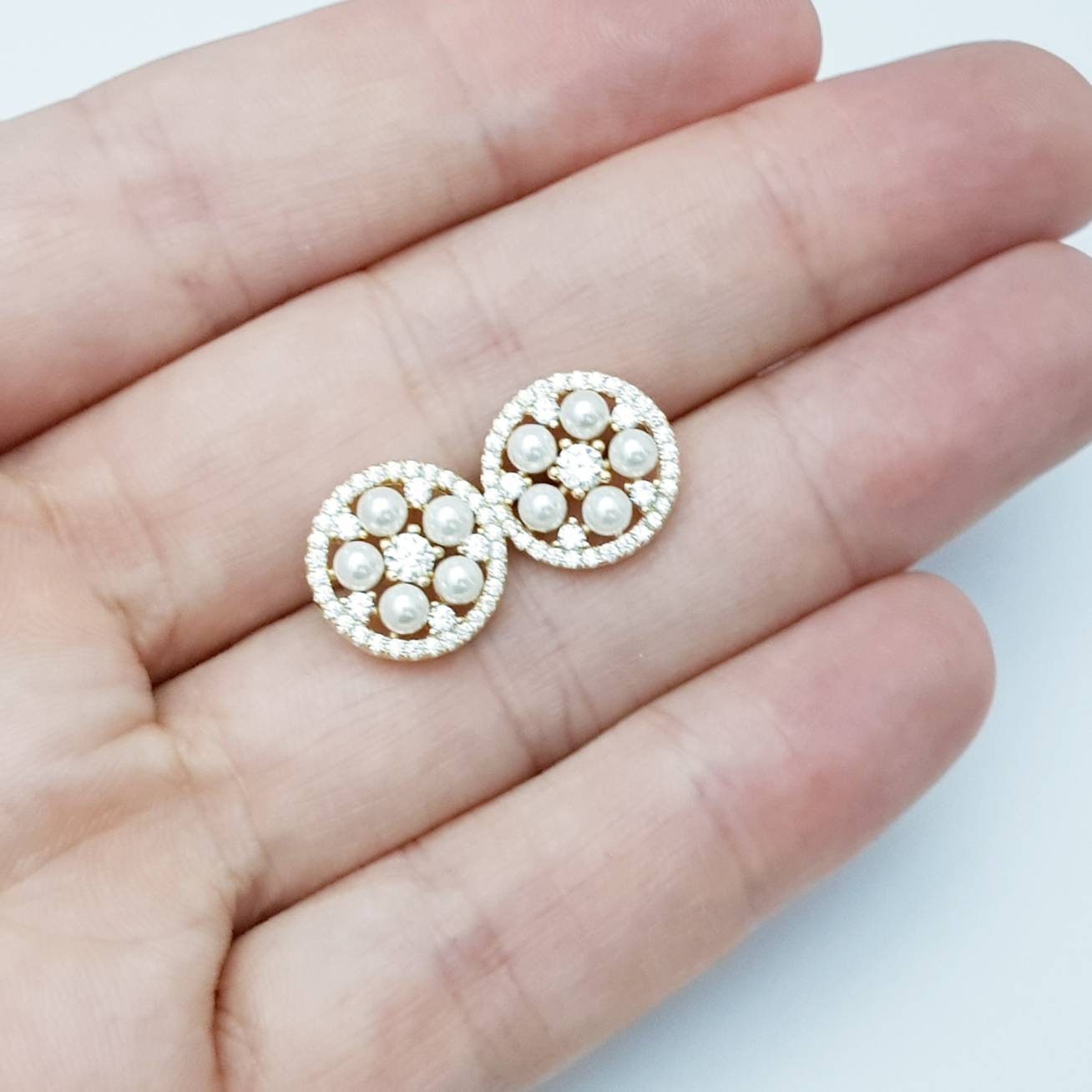 Vintage round pearl and faux diamond earrings, bridal pearl studs, elegant round pearl earrings