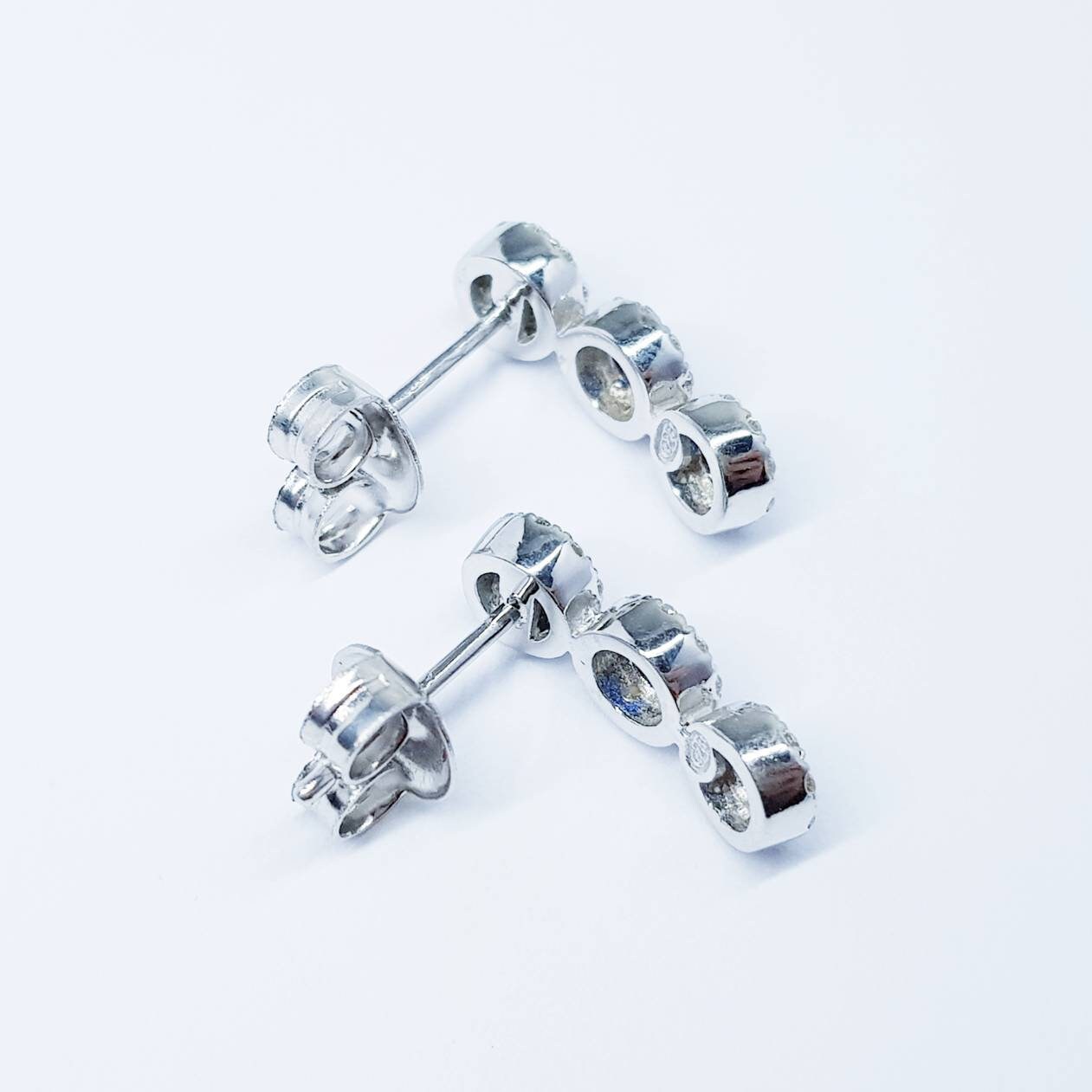 Sapphire blue stud earrings, silver earrings, vintage blue earrings, blue three stone studs