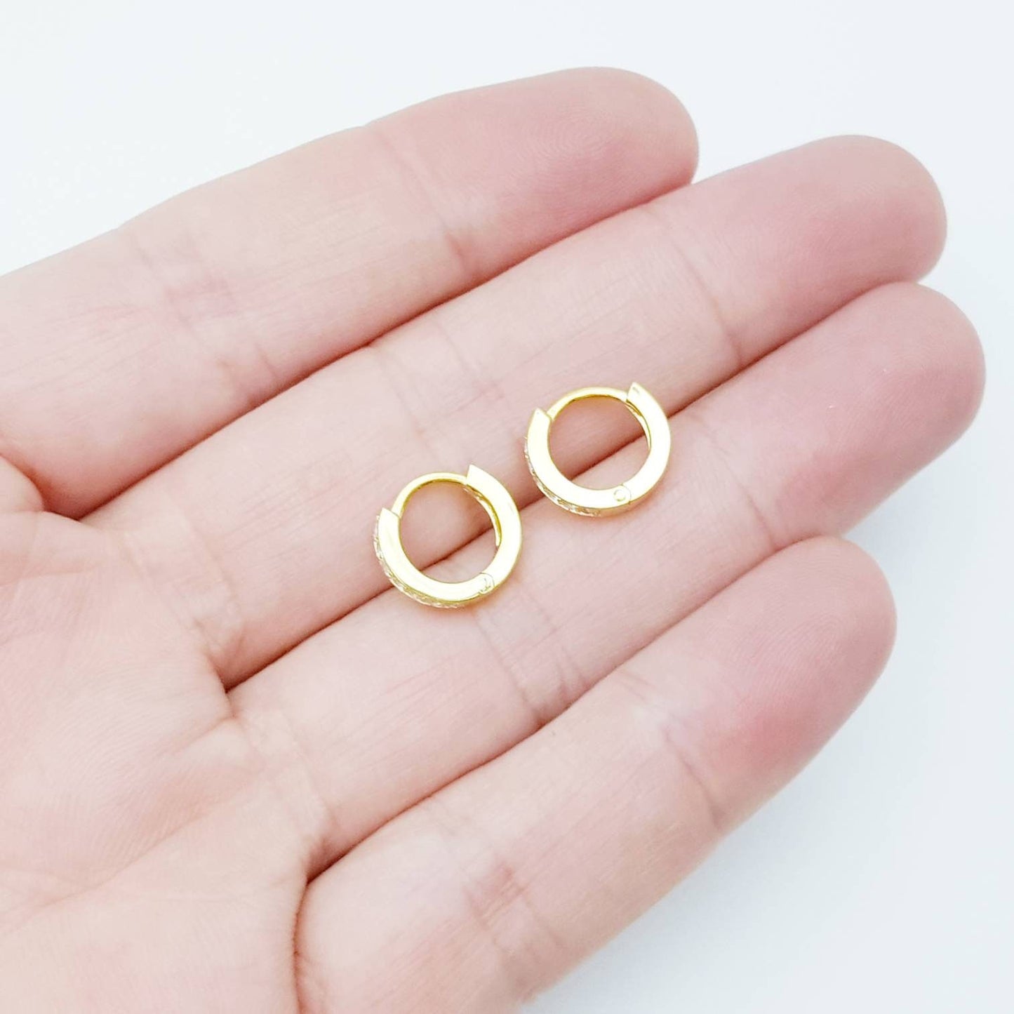 Small hoop earrings, silver huggie earrings, gold plated plain huggies, dainty hoops