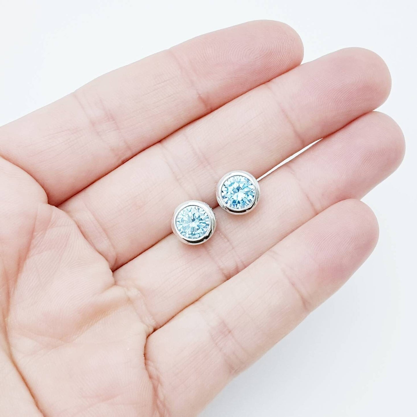 Silver round aquamarine earrings, sparkling turquoise stud earrings