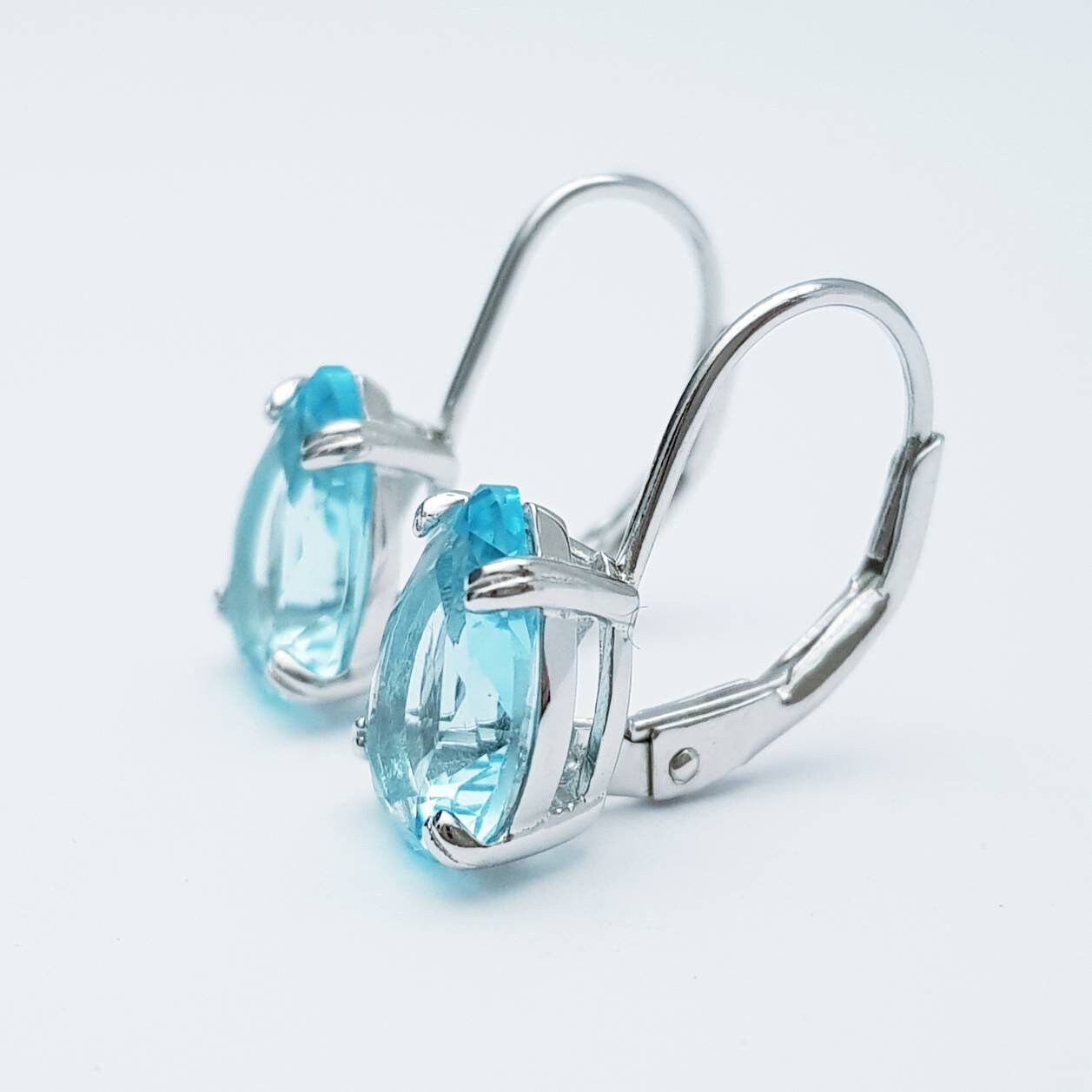 Sparkling turquoise blue silver lever back earrings, teardrop leverback earrings, March birthstone