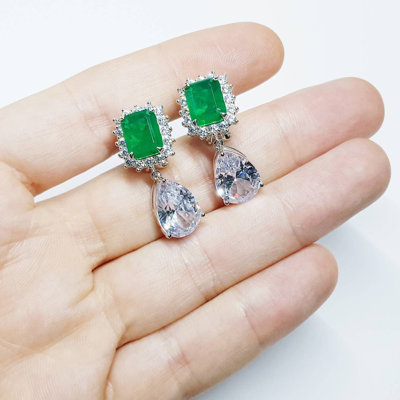 Stunning Emerald drop earrings, green earrings, green leverback earring, diamond teardrop earrings, gifts for her, green dress earrings