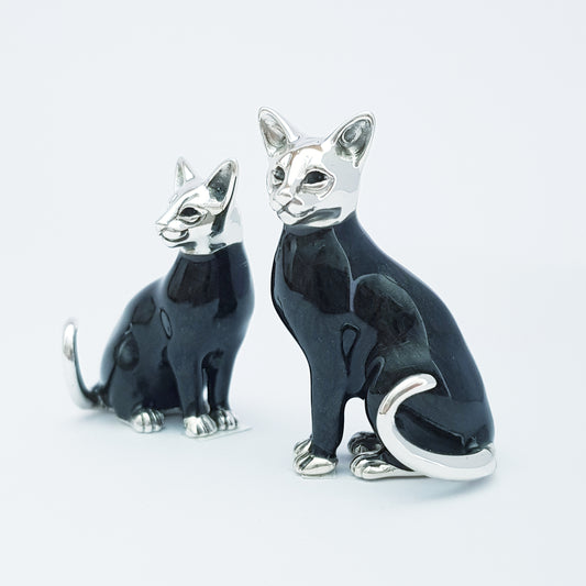 (Copy) Silver Cats