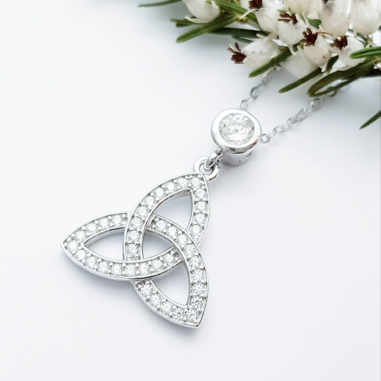 Celtic Trinity knot pendant, Irish gift celtic necklace, triquetra pendant