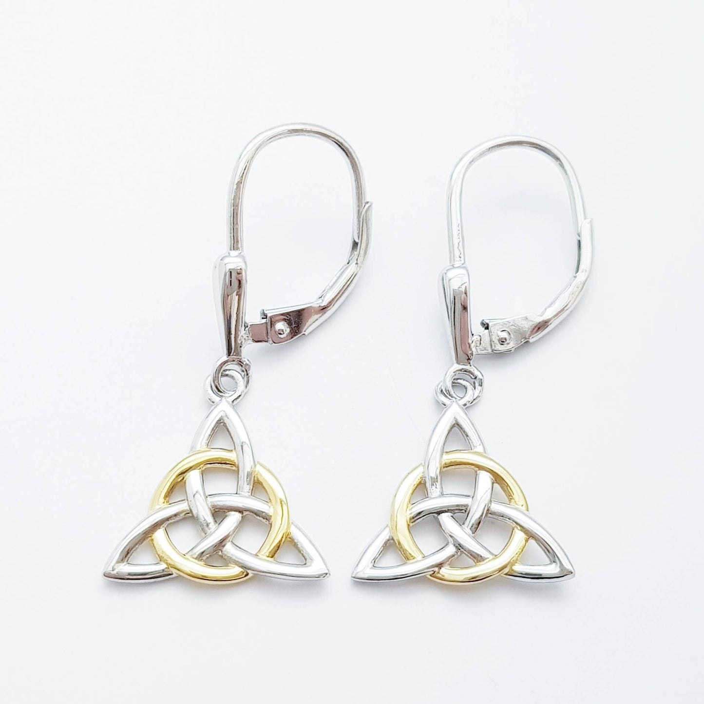 VONALA Orecchini celtici in argento Sterling con nodo celtico VONALA Orecchini celtici in argento Sterling con nodo celtico