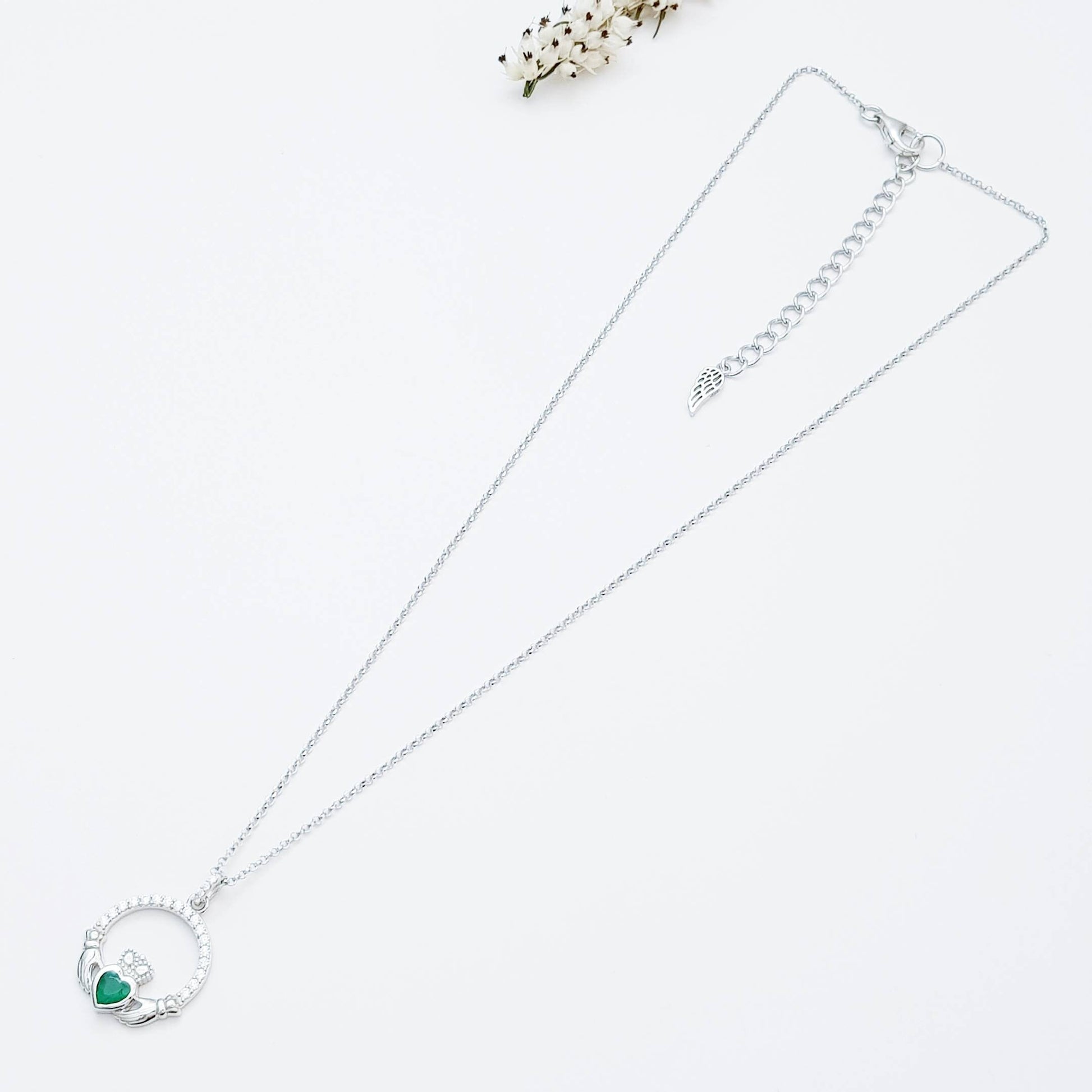 Sterling silver emerald green may birthstone claddagh necklace
