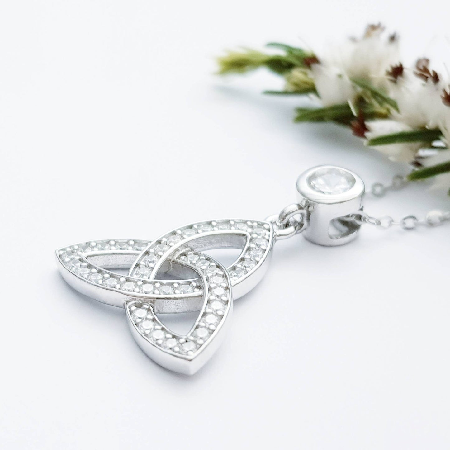 Celtic Trinity knot pendant, Irish gift celtic necklace, triquetra pendant