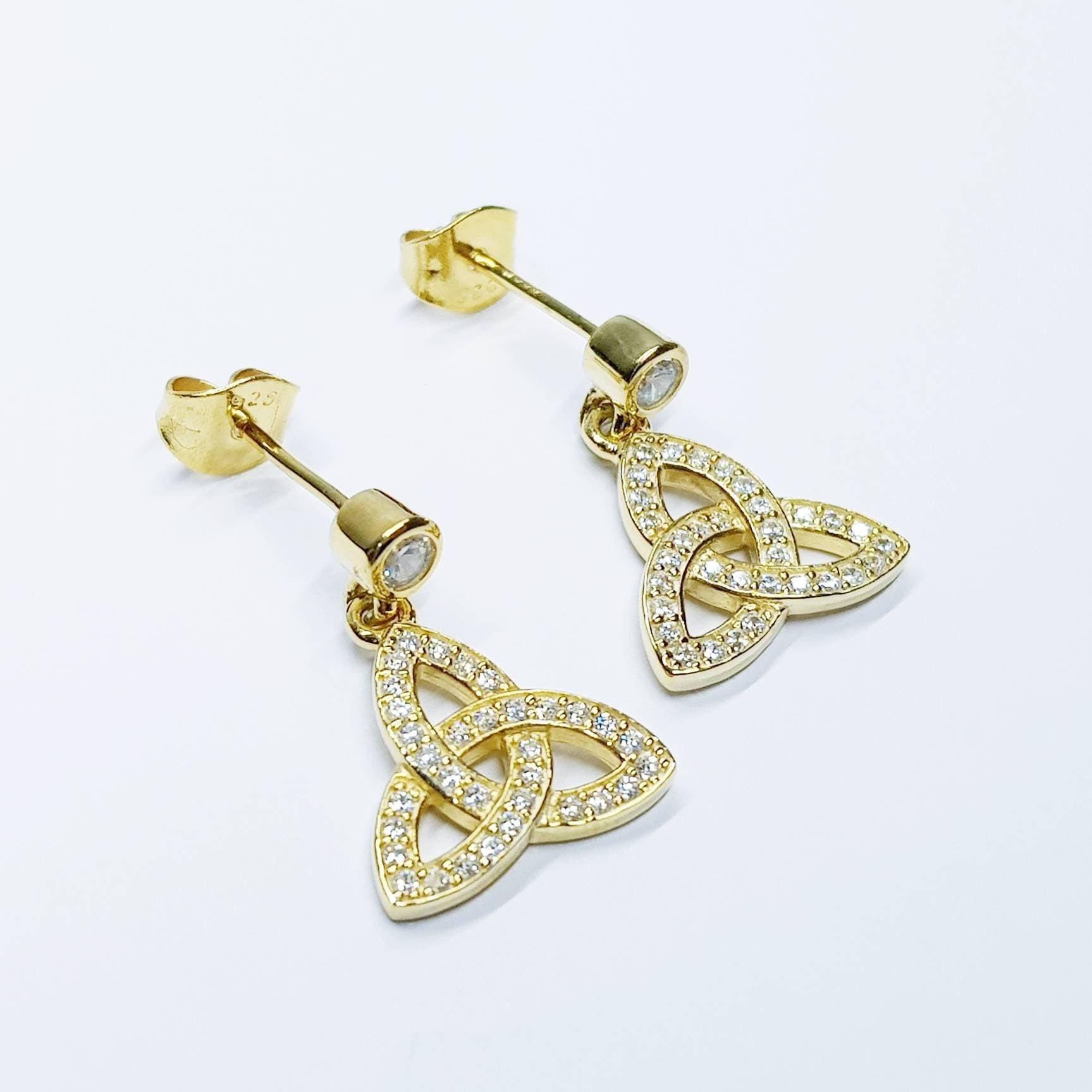 Dainty celtic knot Earrings, Irish Earrings, Celtic drop Earrings