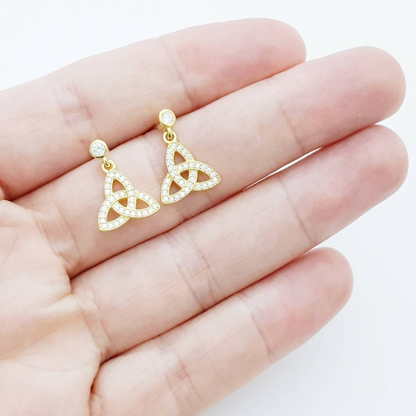 Dainty celtic knot Earrings, Irish Earrings, Celtic drop Earrings