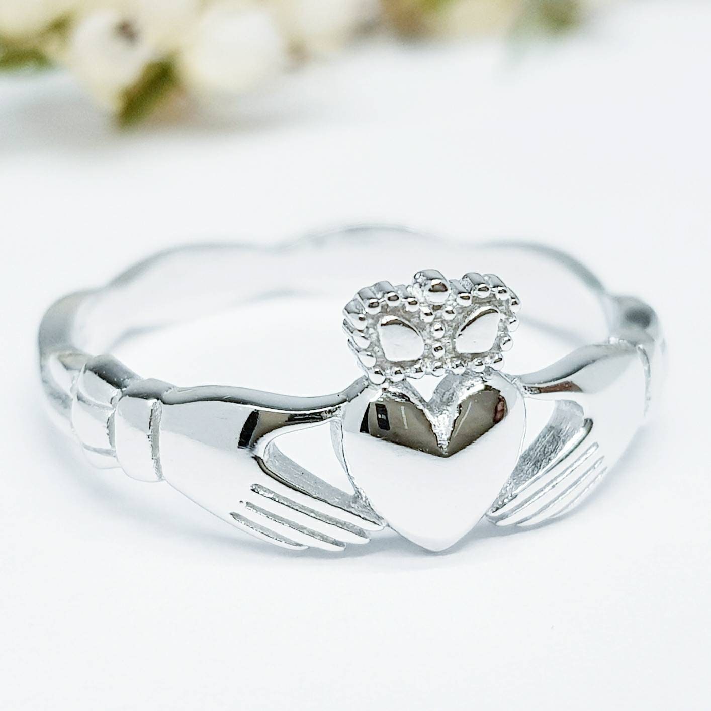 Sterling Silver Celtic Twist Band Claddagh Ring