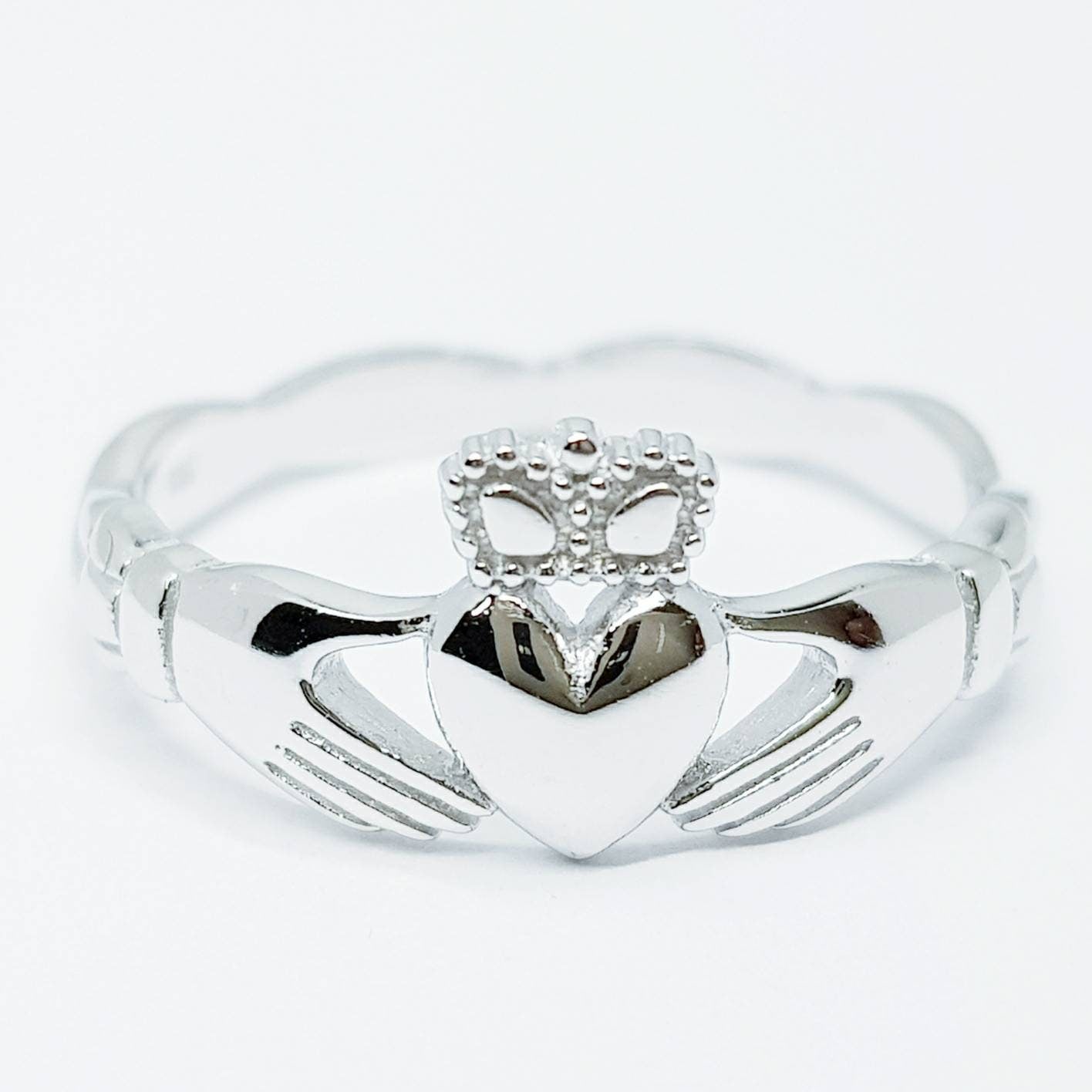 Sterling Silver Celtic Twist Band Claddagh Ring