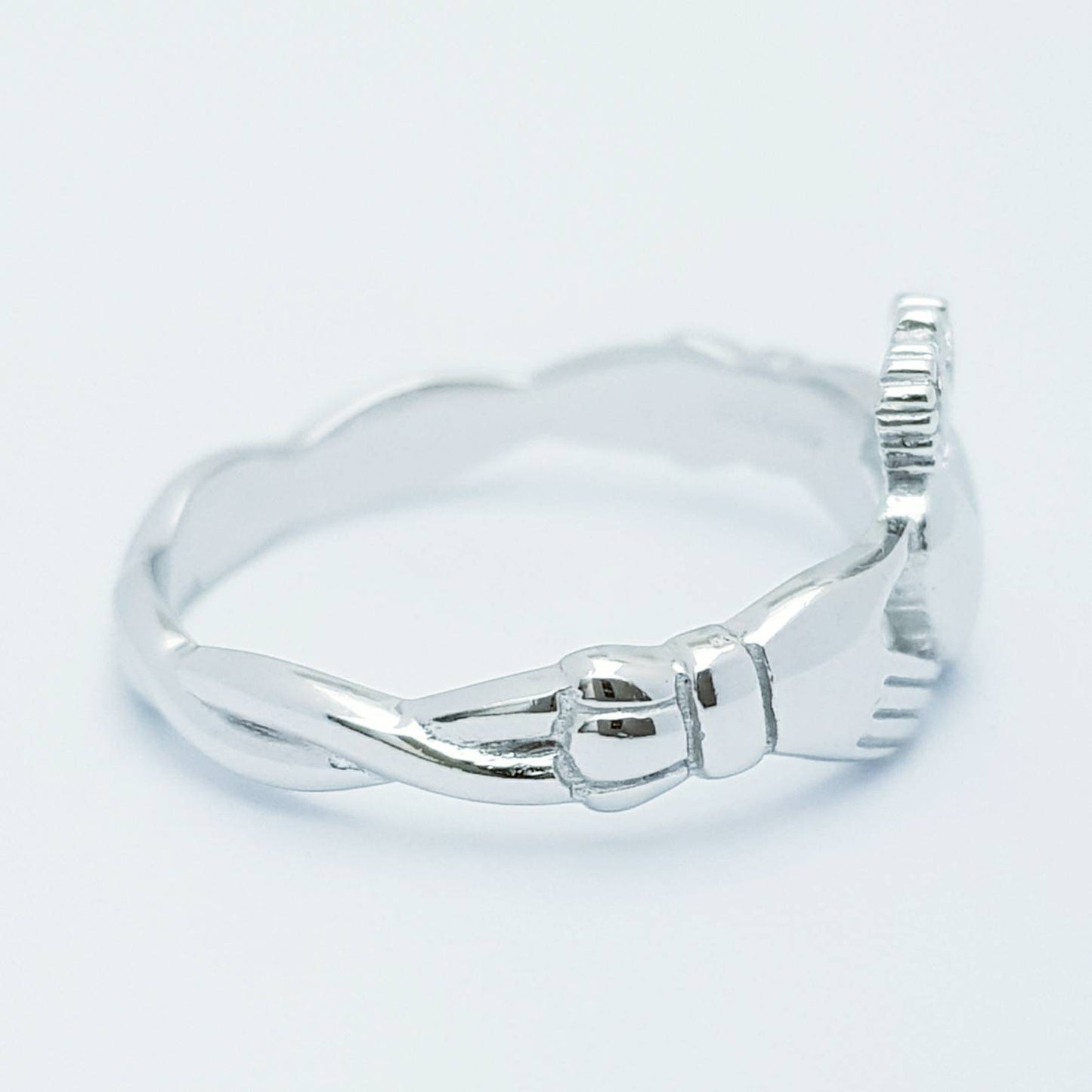 Sterling Silver Celtic Twist Band Claddagh Ring