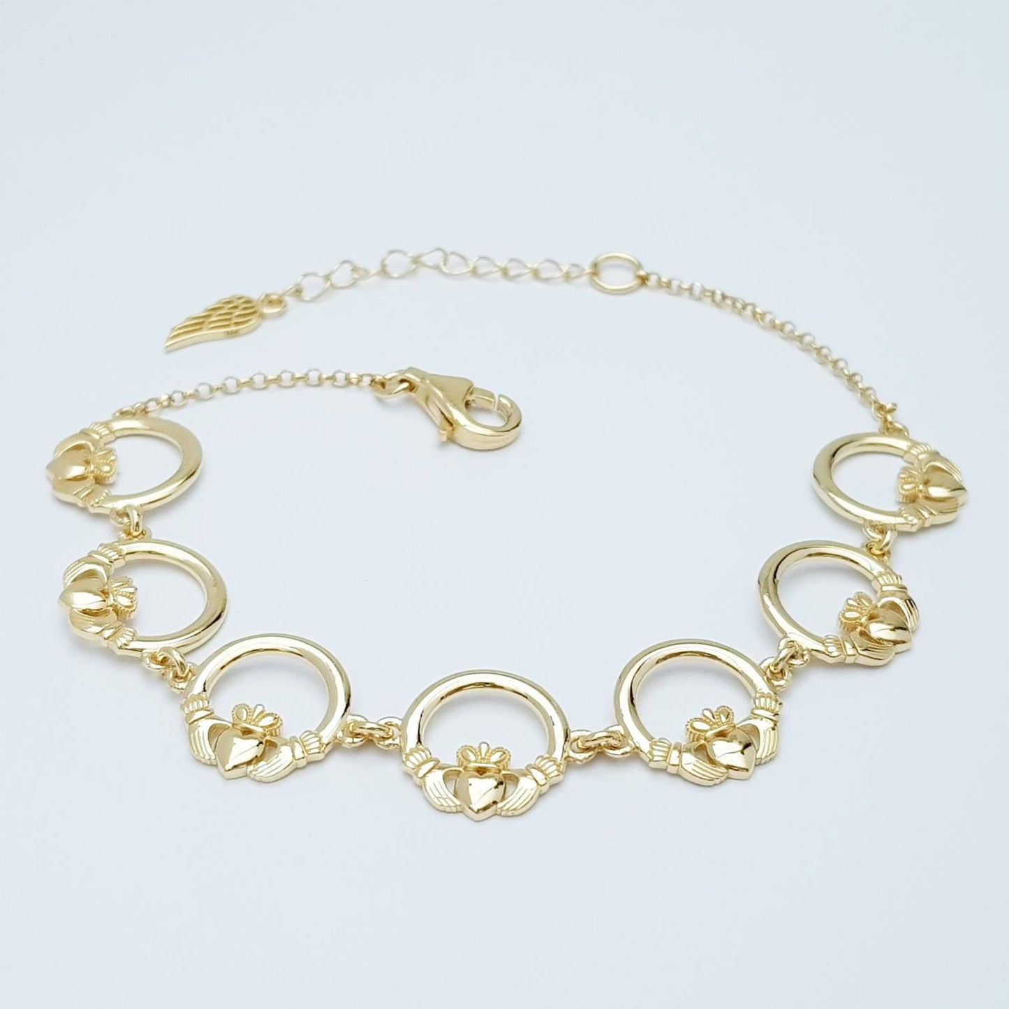 Claddagh bracelet, small claddagh bracelet, claddagh link bracelet