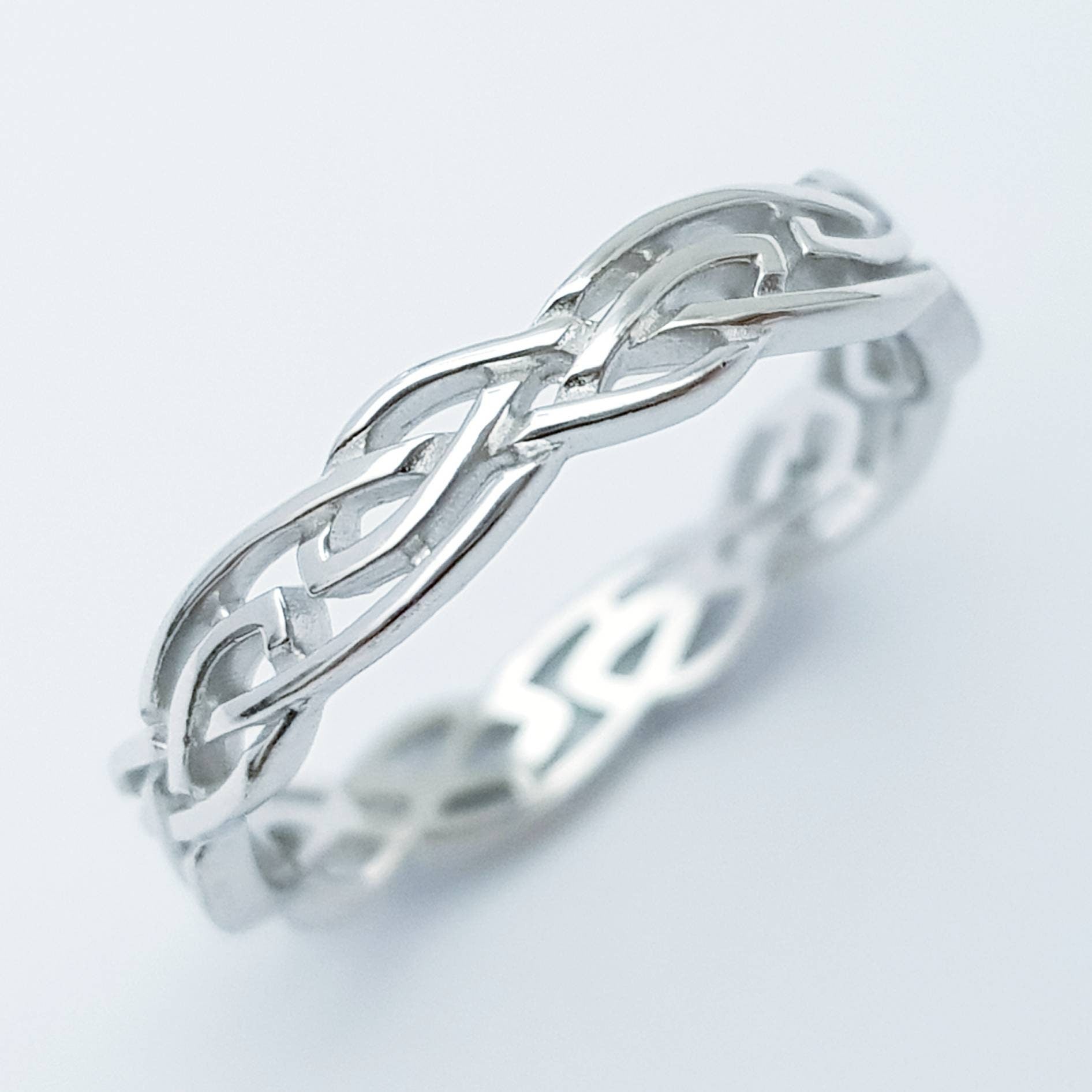 Delicate open celtic knot ring, sterling silver celtic ring