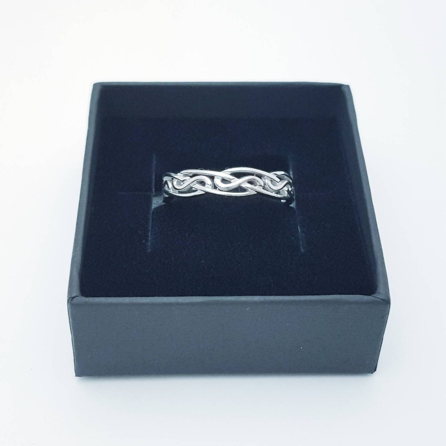 Delicate open celtic knot ring, sterling silver celtic ring