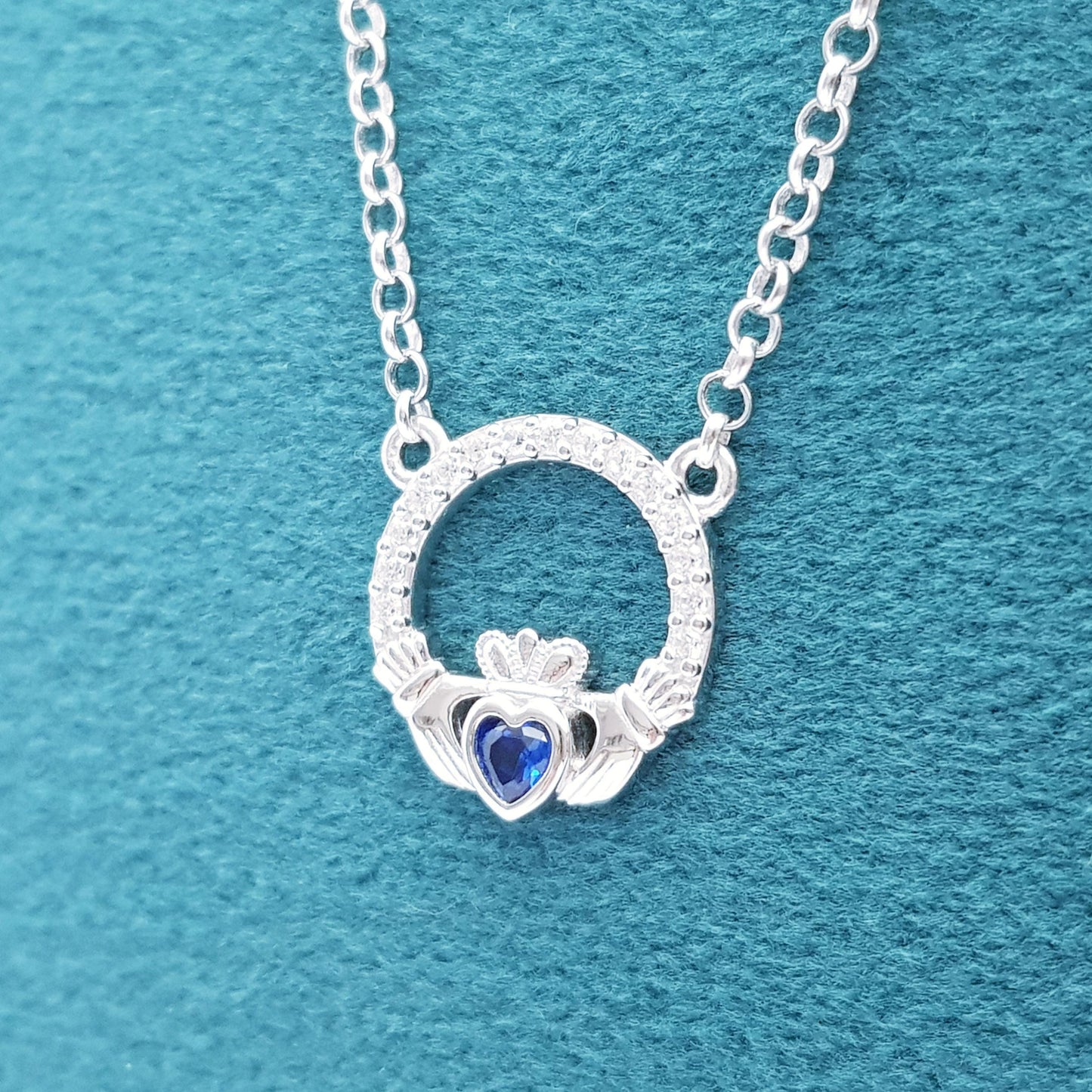 925 Silver Claddagh pendant, Irish claddagh necklace from Galway, silver and yellow gold claddagh pendant