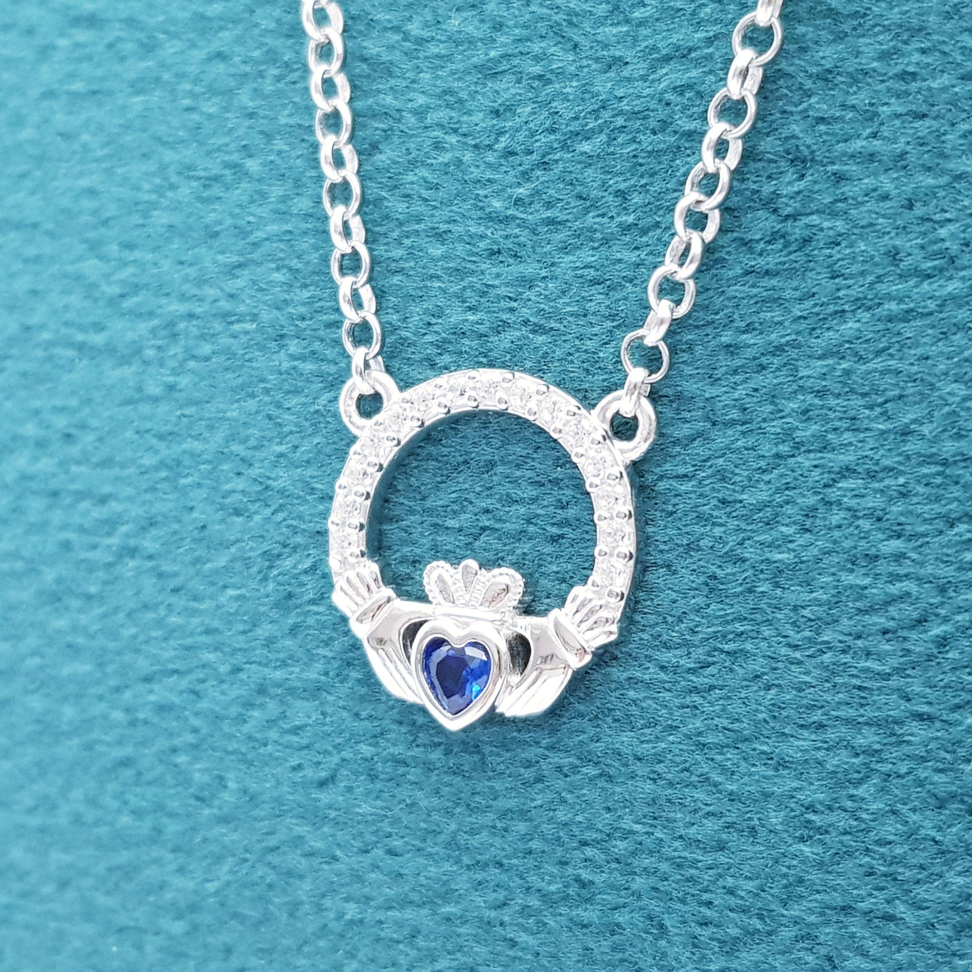 925 Silver Claddagh pendant, Irish claddagh necklace from Galway, silver and yellow gold claddagh pendant