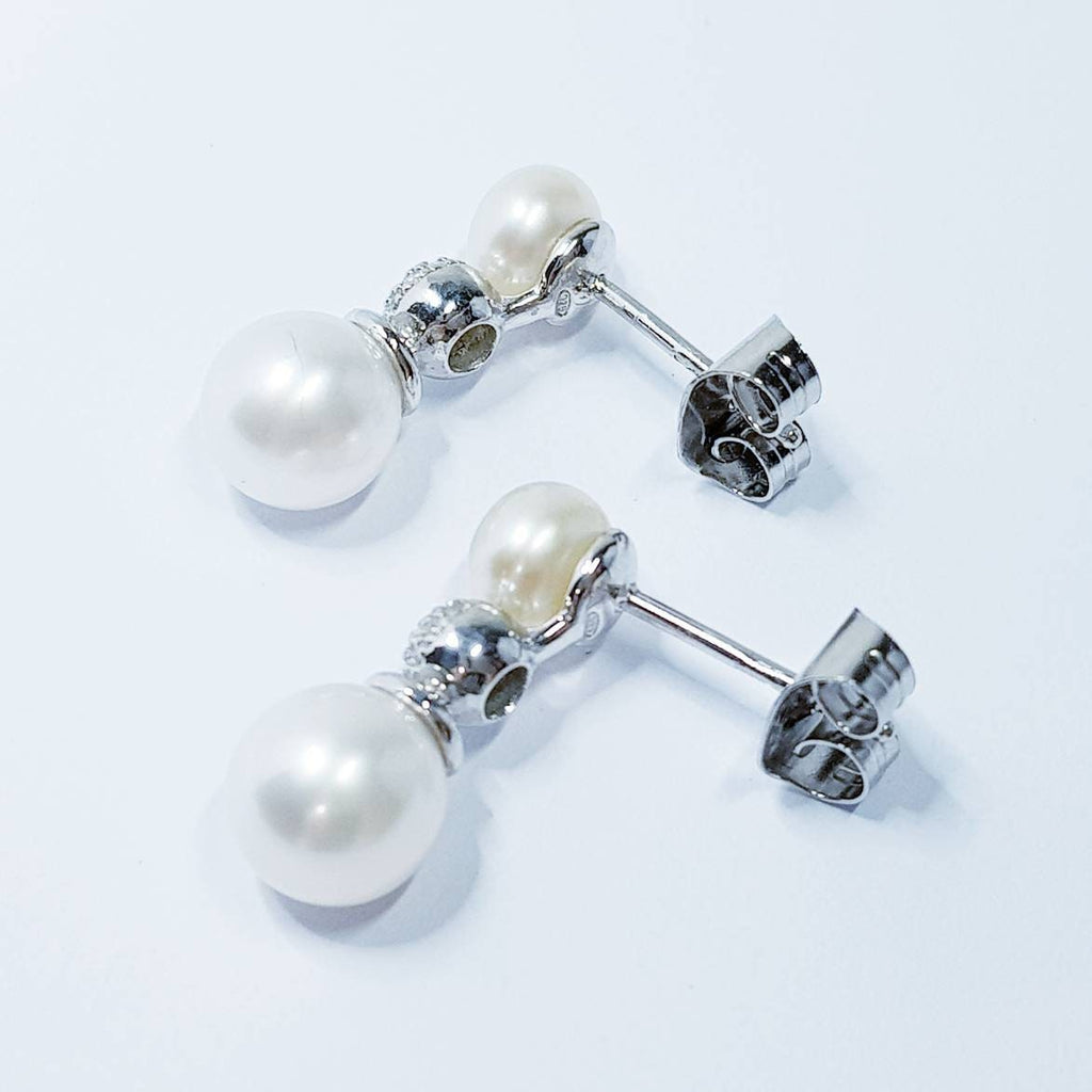 Pearl drop earrings, Statement earrings, pearl earrings for wedding, vintage earrings, old world earrings, earrings for women