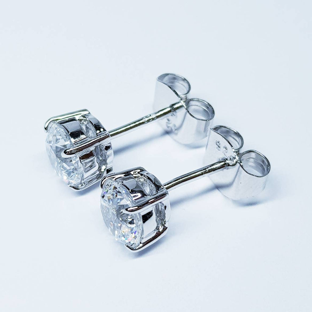 Sterling Silver 1.8 ctw stud earrings, white stud earring, silver stud earrings, Princess cut earrings, Man Made Diamond Simulants,