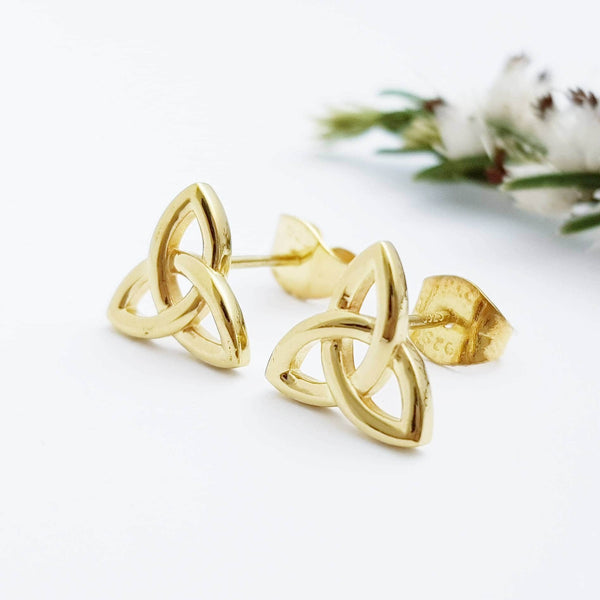 Minimal Celtic knot Earrings, tiny Celtic studs, trinity knot stud earrings, small earrings
