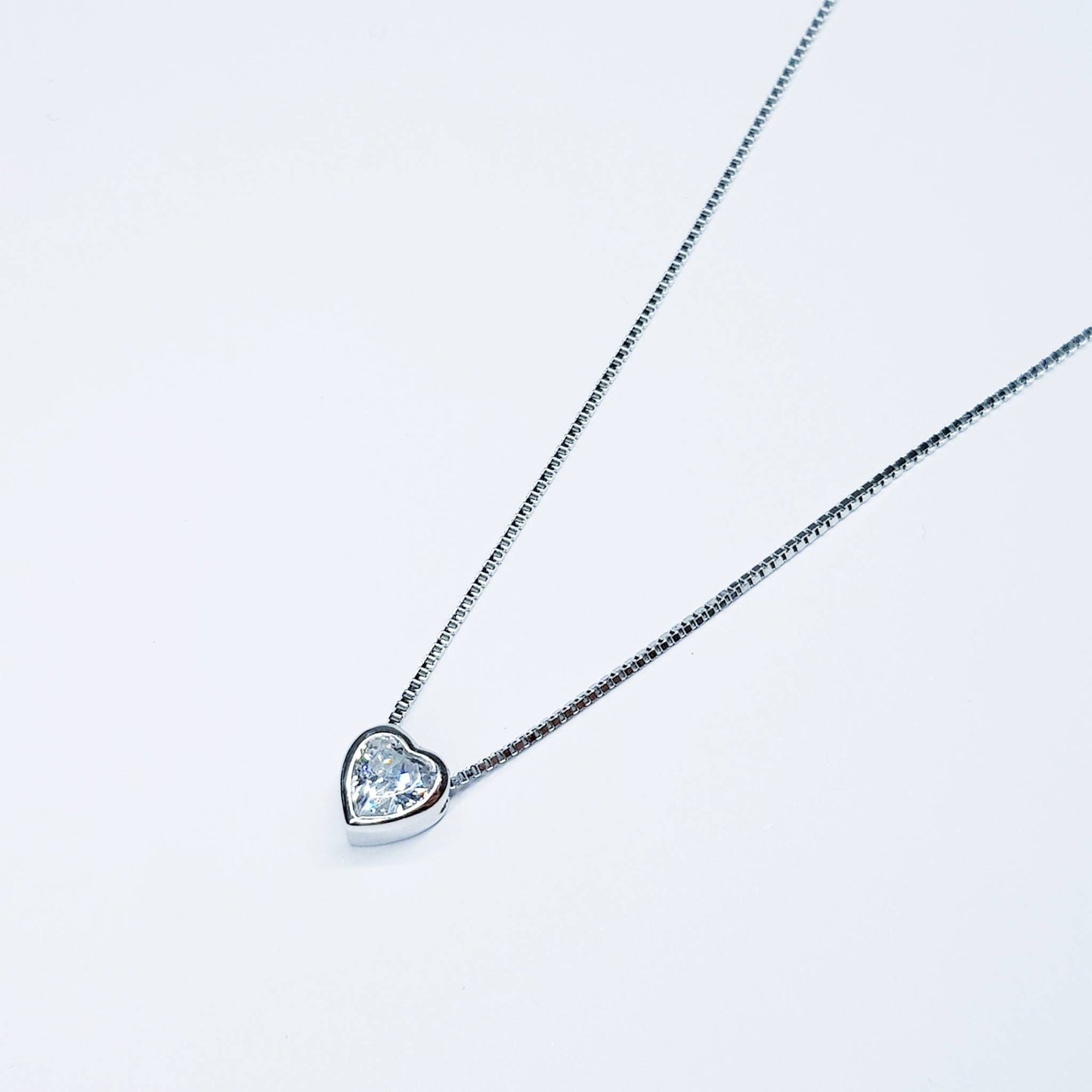 Cute heart necklace, necklace for girlfriend, dainty heart pendant