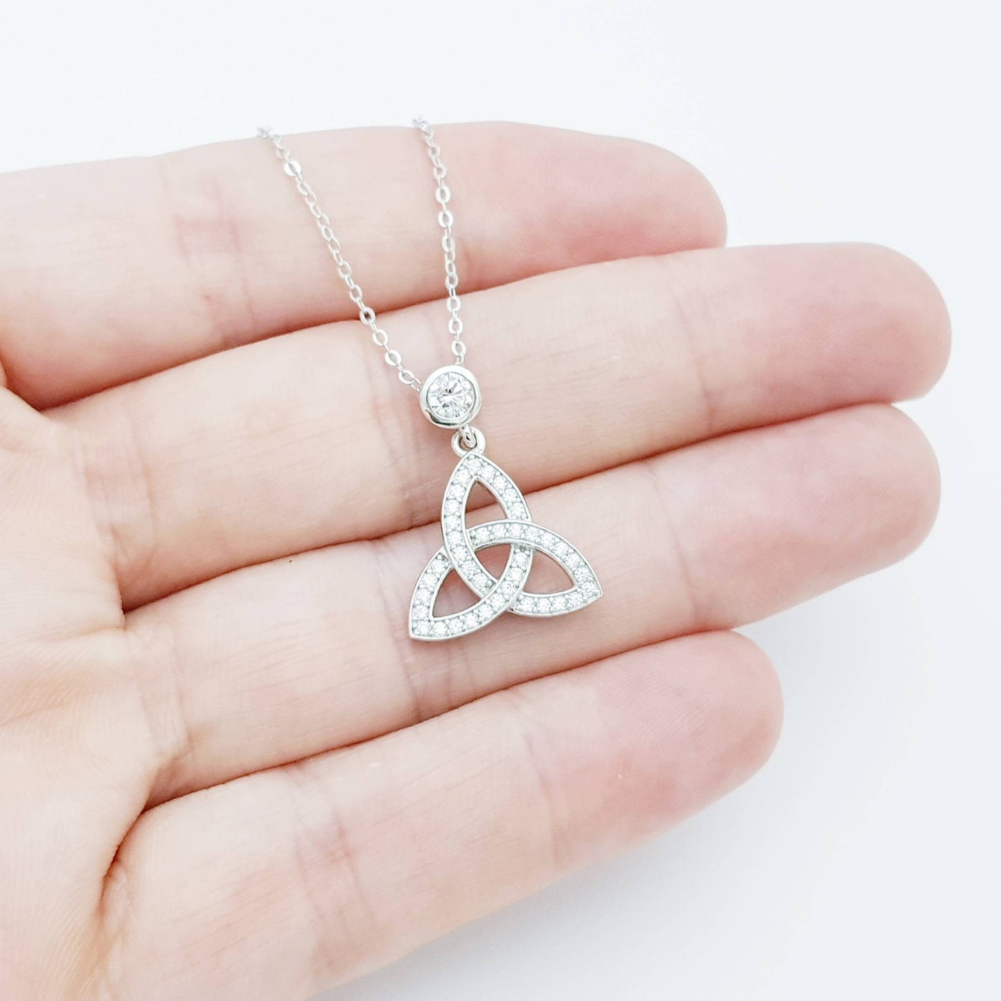 Celtic Trinity knot pendant, Irish gift celtic necklace, triquetra pendant