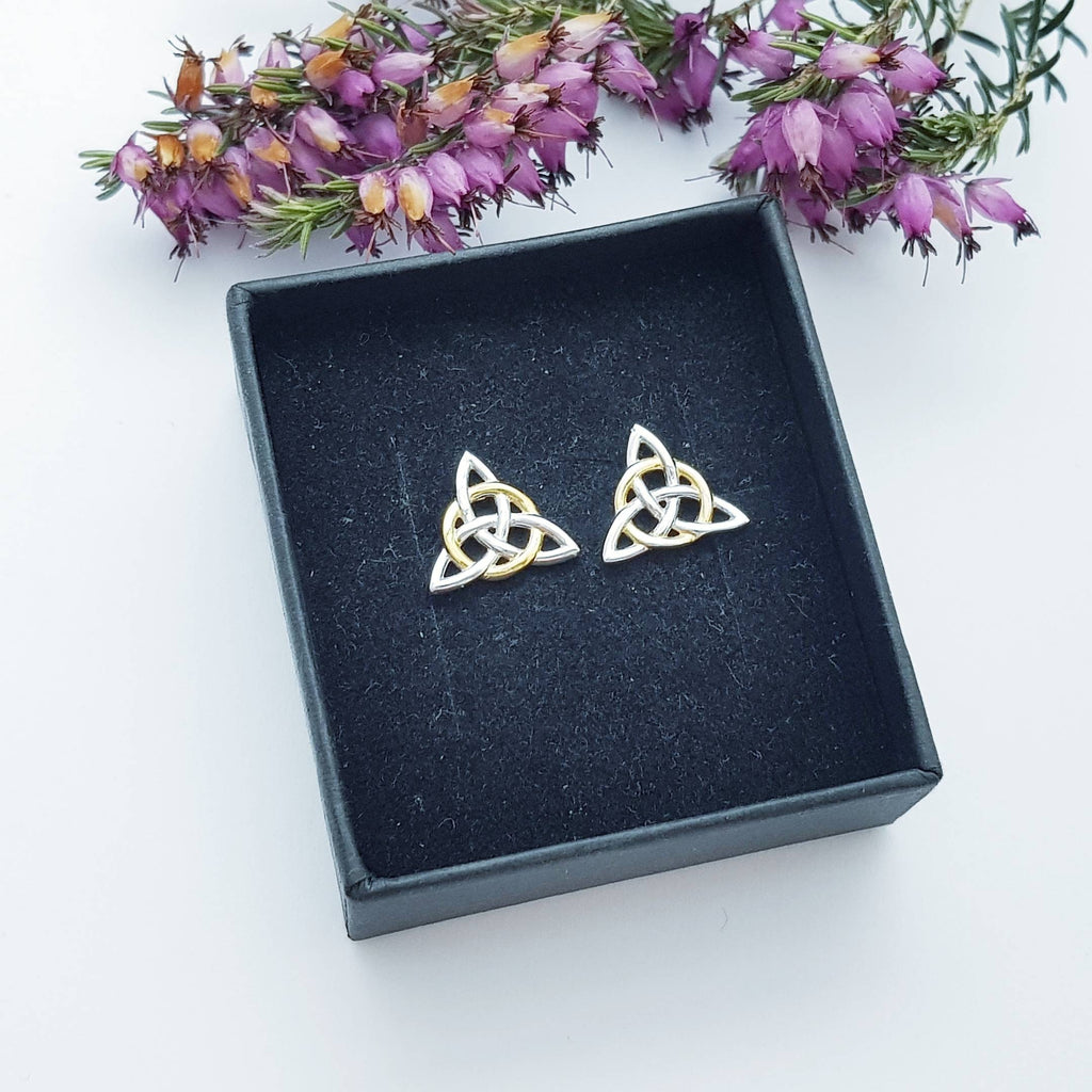 Celtic knot Earrings, Irish Earrings, Celtic Earrings, Small Celtic Earrings, triquetra earrings