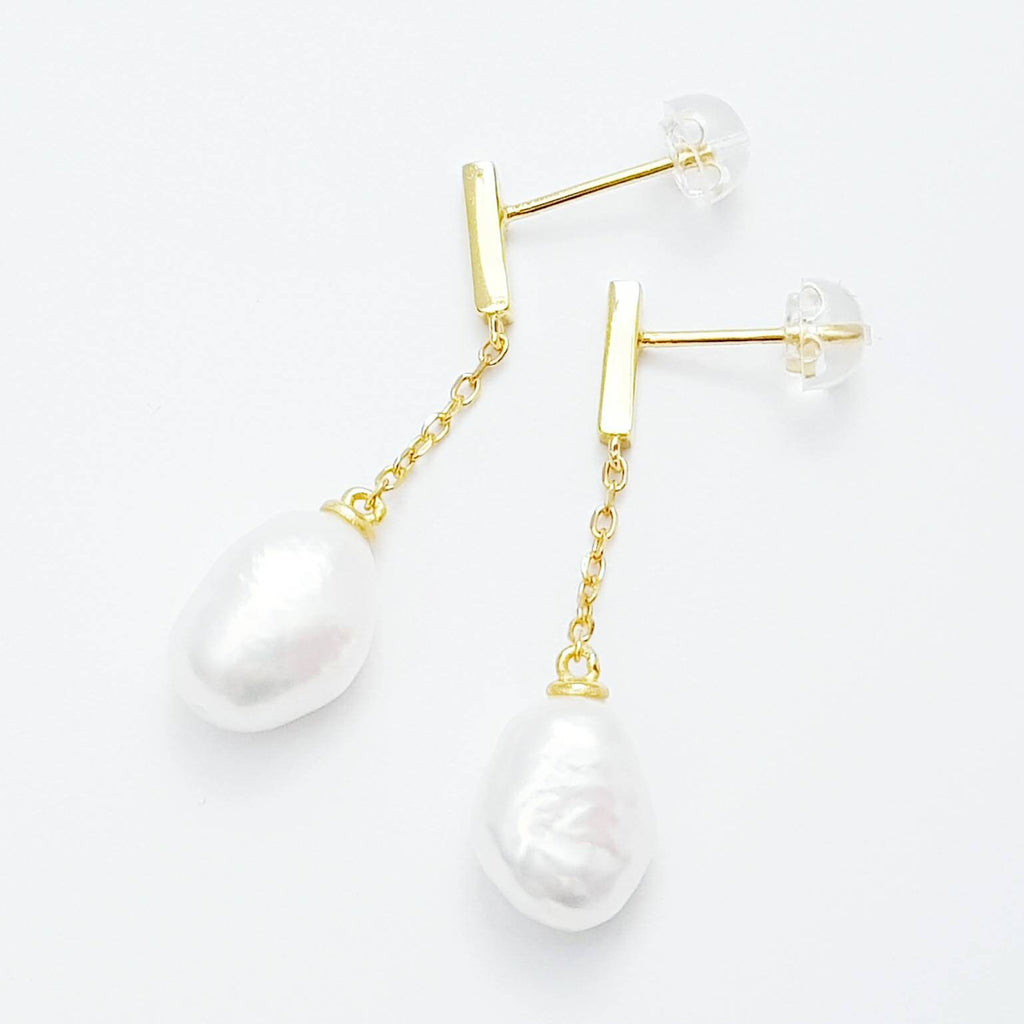 925 silver Pearl drop earrings with gold plating