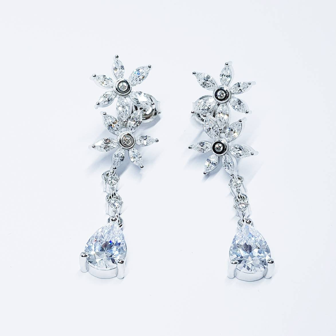 Bridal Diamond Earrings, chandelier Earrings, long teardrop Earrings, marquis and pear shaped stones