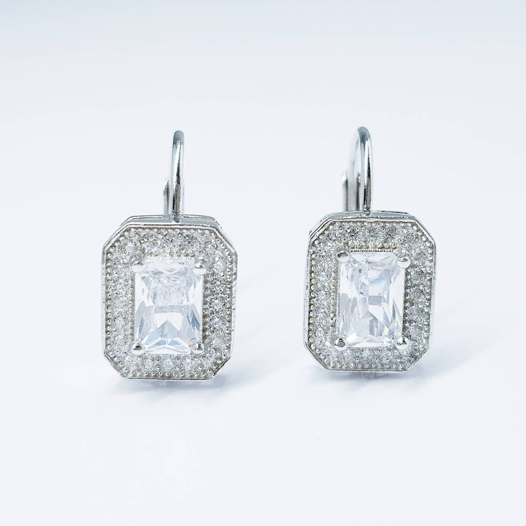 Sterling silver vintage earrings, faux diamond leverback earrings, small drop earrings with millgrain edge