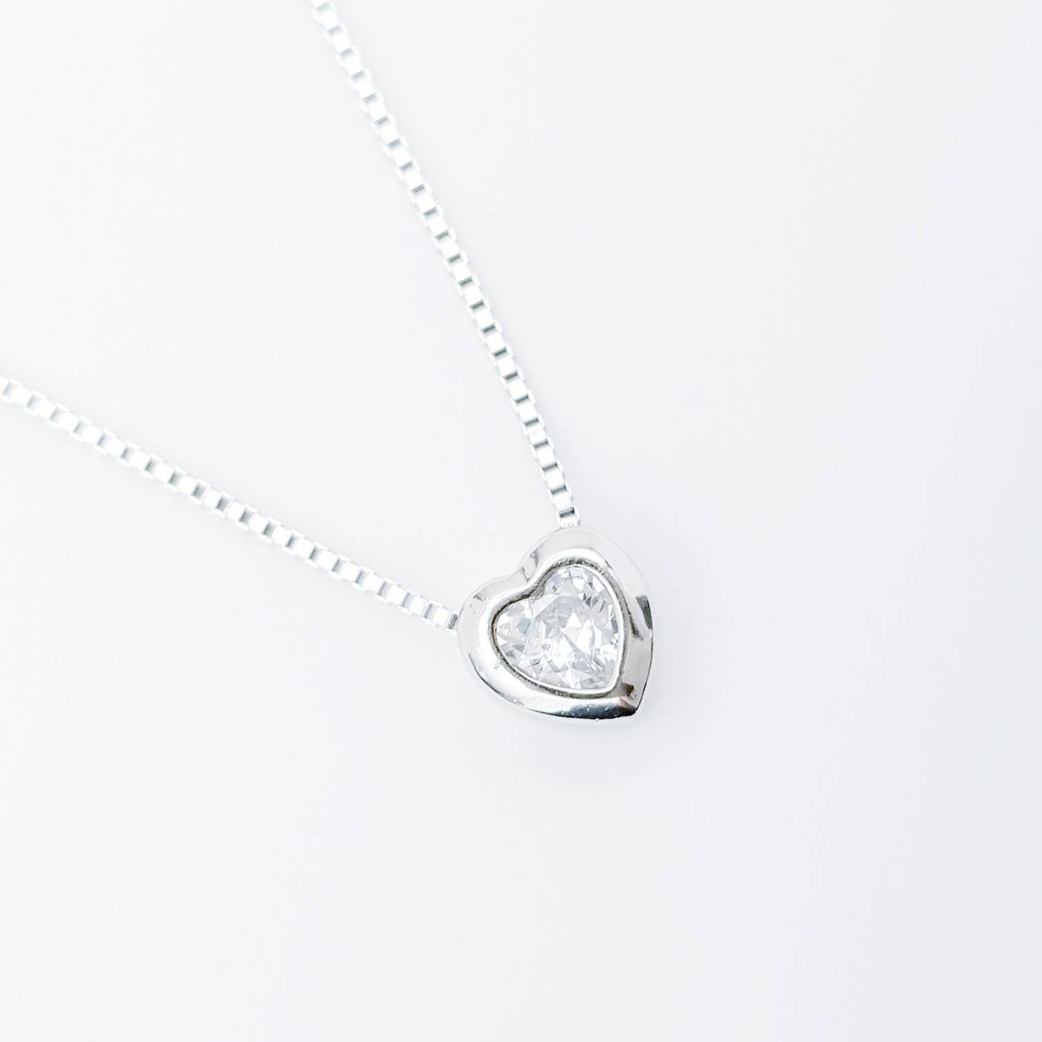 Cute heart necklace, necklace for girlfriend, dainty heart pendant