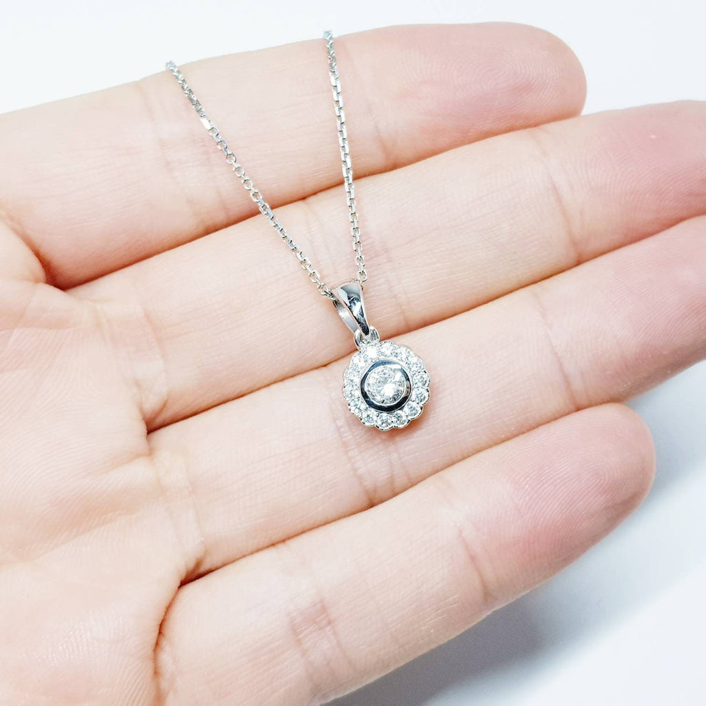 Dainty sterling silver vinatge halo necklace with antique style millgrain edge