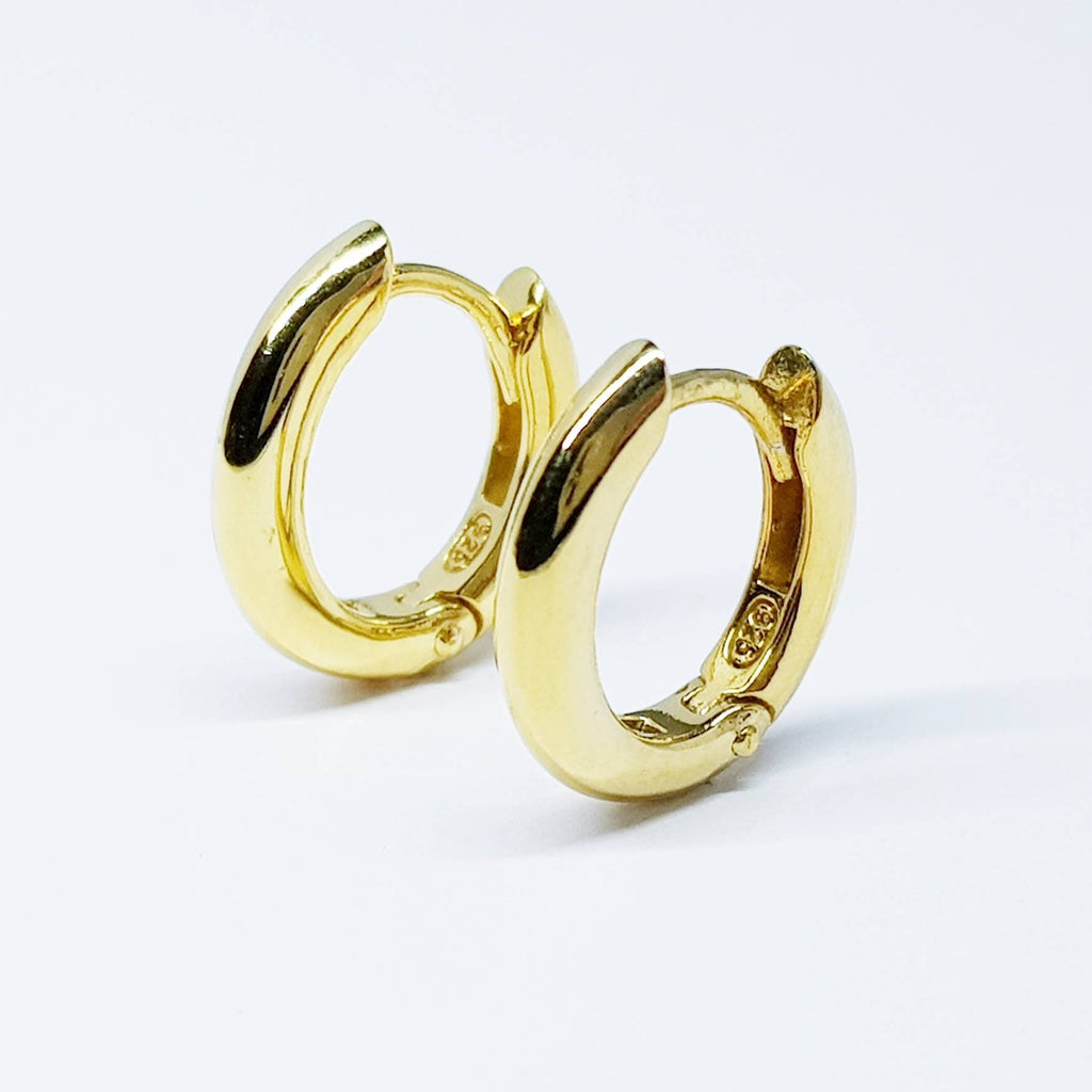 Oval plain hoop earrings, silver huggie earrings, gold plated plain huggies
